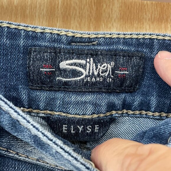 Silver Capri Jeans Size 28 - Picture 3 of 8